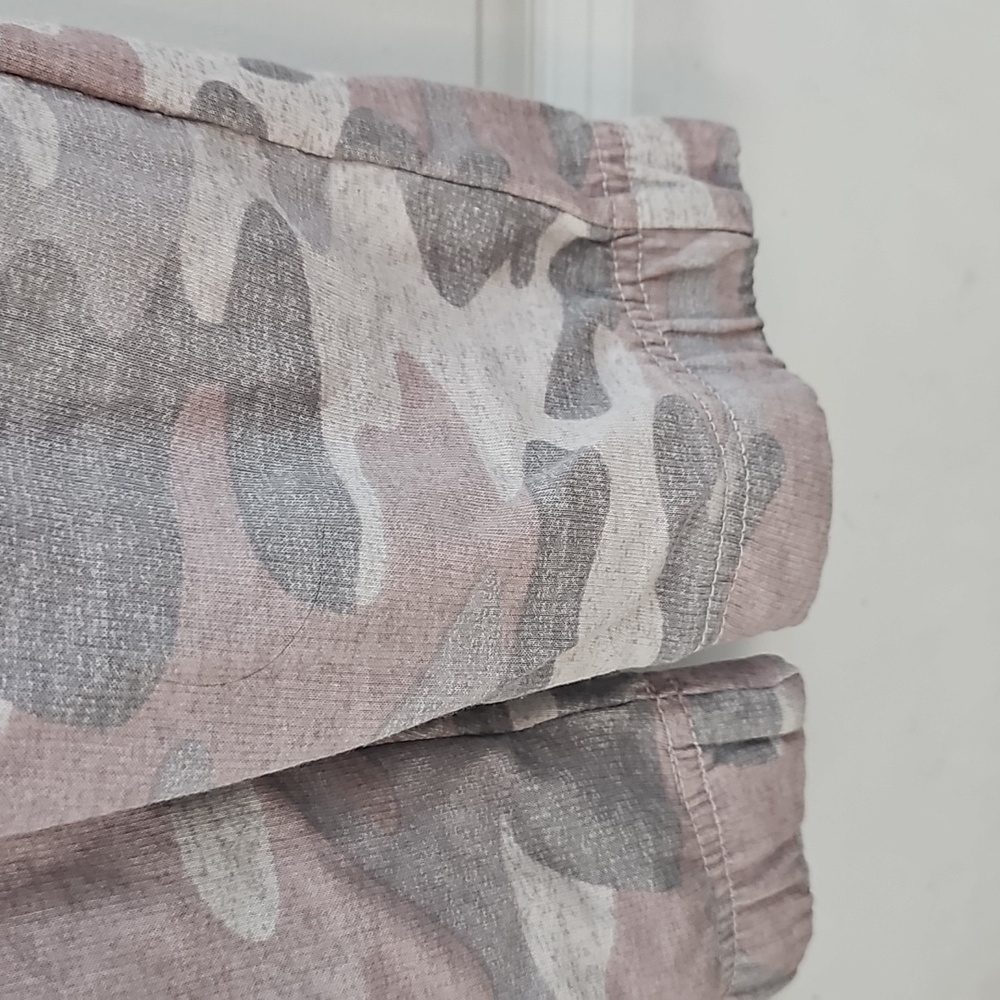 NWT Wallflower Camouflage Overalls, Pink & Gray Tones, Womens Size M - Picture 5 of 12